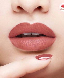 son-kem-shu-uemura-matte-supreme-lacquer-lipstick-bg01